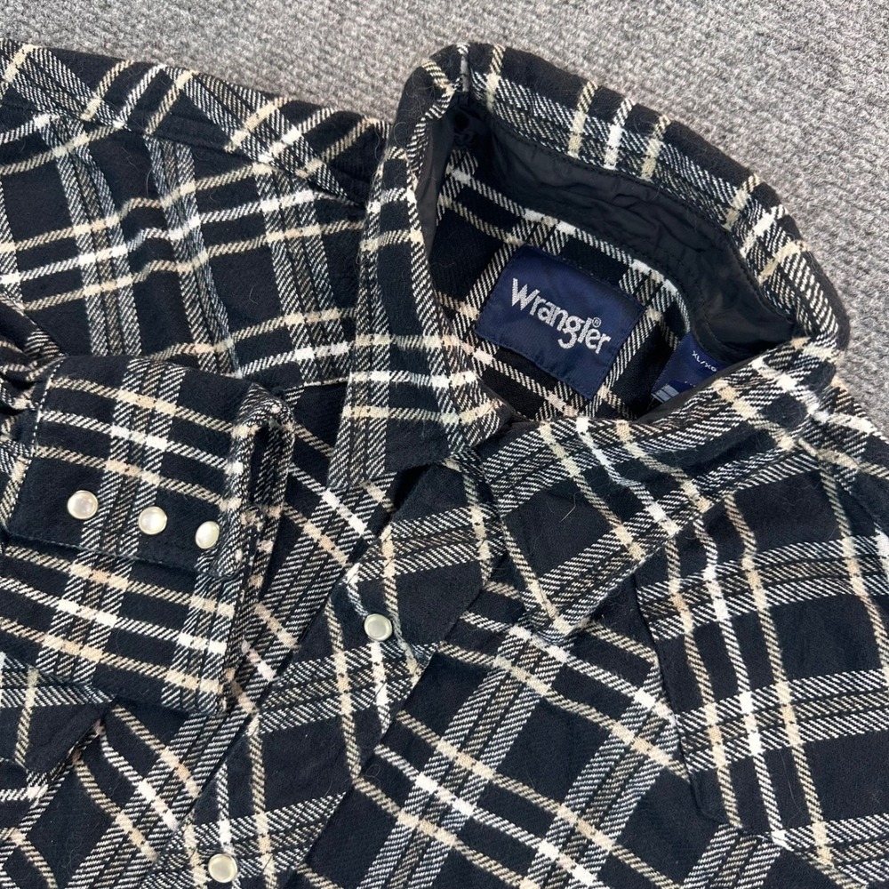 Wrangler Men's XL Heavyweight Black Brushed Plaid Flannel Pearl Snap Shirt Rodeo